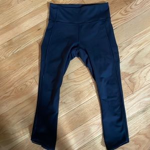 Lululemon capri length leggings size 6 black